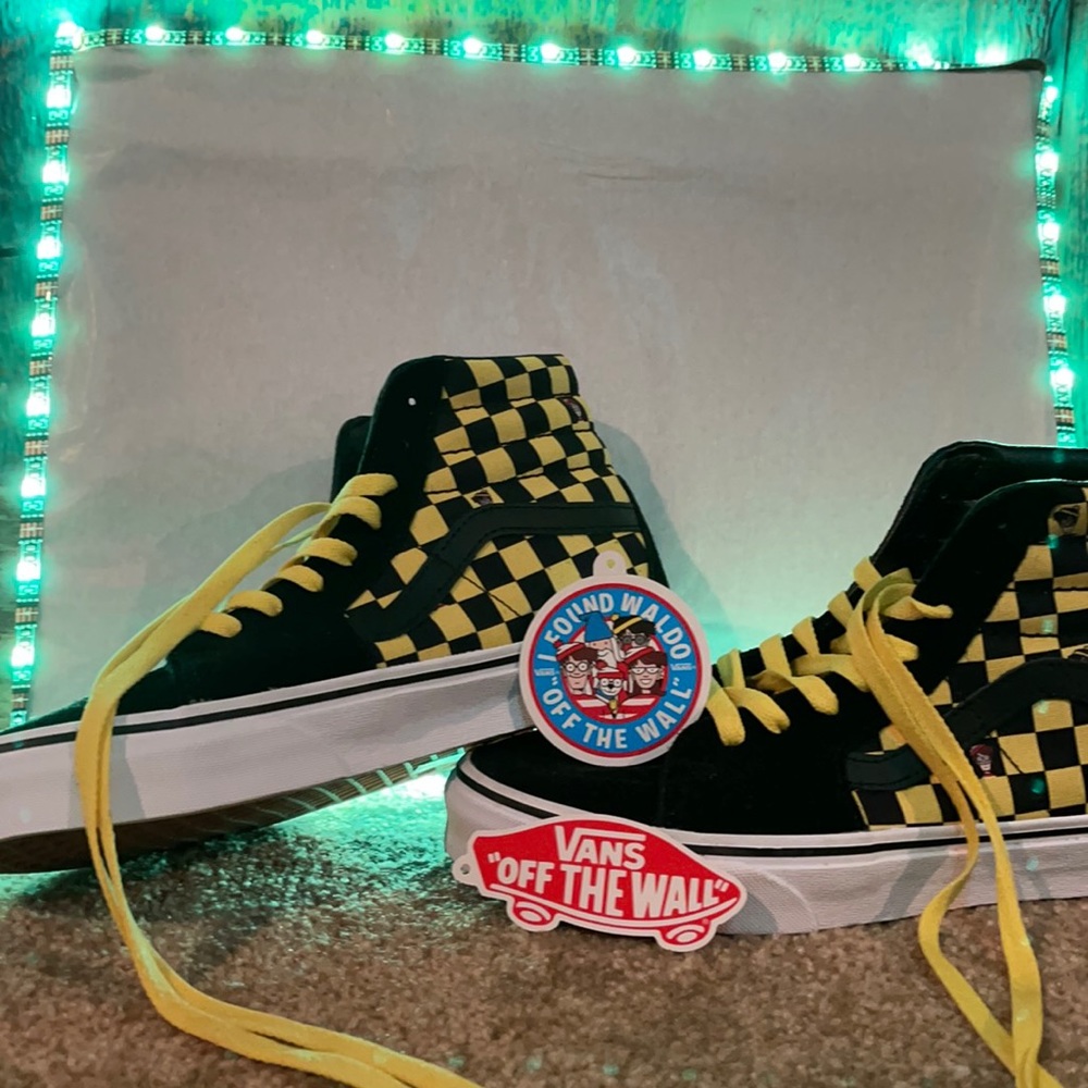 Brand New Vans where’s Waldo High tops.